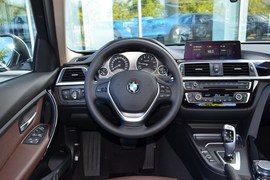 2019款宝马320Li