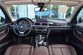 2019款宝马320Li