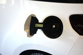 2013款DS3敞篷版1.6L手自一体至尊版