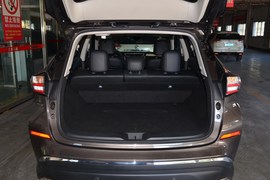 2019款日产楼兰2.5L