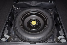 2019款日产楼兰2.5L