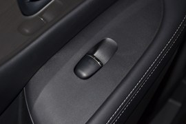 2019款日产楼兰2.5L