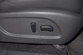 2019款日产楼兰2.5L