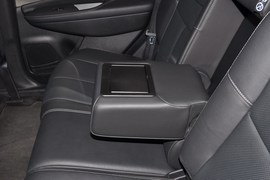 2019款日产楼兰2.5L