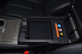 2019款日产楼兰2.5L