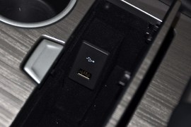 2019款日产楼兰2.5L