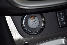 2019款日产楼兰2.5L