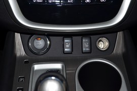 2019款日产楼兰2.5L