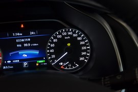 2019款日产楼兰2.5L