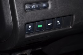 2019款日产楼兰2.5L