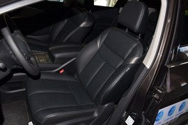 2019款日产楼兰2.5L