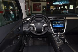 2019款日产楼兰2.5L