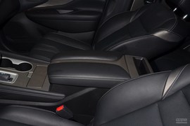 2019款日产楼兰2.5L