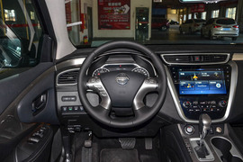 2019款日产楼兰2.5L