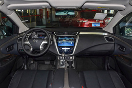 2019款日产楼兰2.5L