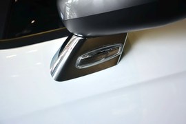 2013款DS3敞篷版1.6L手自一体至尊版