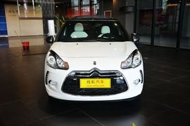 2013款DS3敞篷版1.6L手自一体至尊版