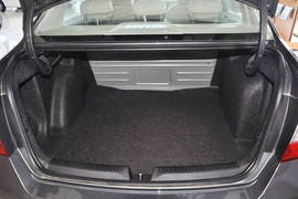 2013款斯柯达昕锐1.6L自动智选型