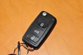 2013款斯柯达昕锐1.6L自动智选型