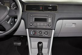 2013款斯柯达昕锐1.6L自动智选型