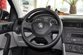 2013款斯柯达昕锐1.6L自动智选型