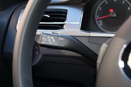 2018款大众桑塔纳1.5L