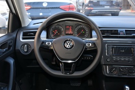 2018款大众桑塔纳1.5L