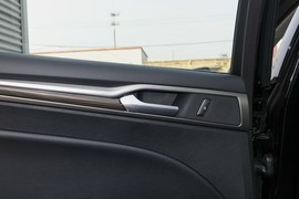 2019款福特蒙迪欧EcoBoost