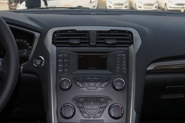 2019款福特蒙迪欧EcoBoost