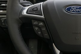 2019款福特蒙迪欧EcoBoost