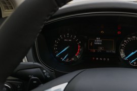 2019款福特蒙迪欧EcoBoost