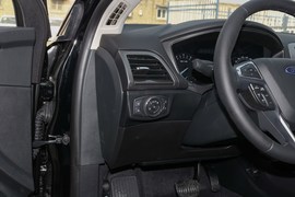 2019款福特蒙迪欧EcoBoost
