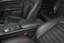 2019款福特蒙迪欧EcoBoost