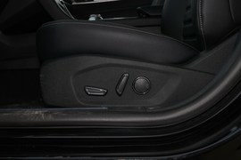 2019款福特蒙迪欧EcoBoost
