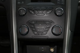 2019款福特蒙迪欧EcoBoost