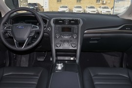 2019款福特蒙迪欧EcoBoost