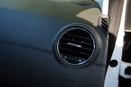 2019款标致3008