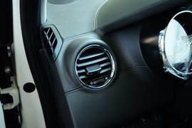 2019款标致3008