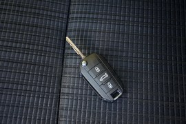 2019款标致3008