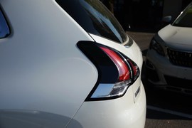 2019款标致3008