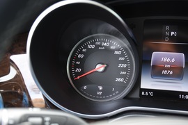 2018款奔驰V260