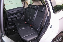 2018款三菱欧蓝德