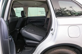 2018款三菱欧蓝德