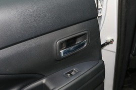 2018款三菱欧蓝德