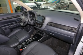 2018款三菱欧蓝德