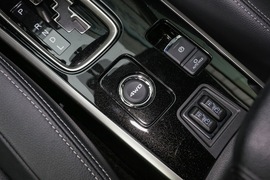 2018款三菱欧蓝德