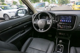 2018款三菱欧蓝德