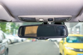 2018款三菱欧蓝德