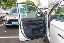 2018款三菱欧蓝德