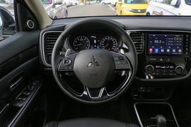 2018款三菱欧蓝德